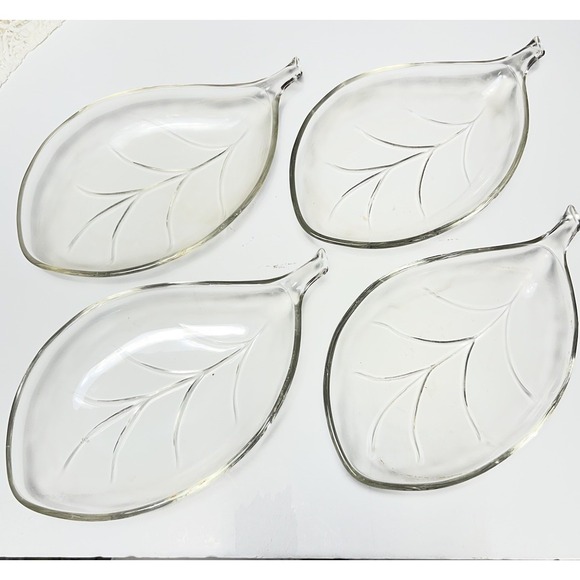 Hazel-Atlas Other - Vintage Hazel Atlas Leaf Shape Clear Glass Snack Candy Dish